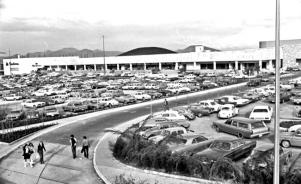 010ciudad_plaza_satelite_una semana después de la inauguración